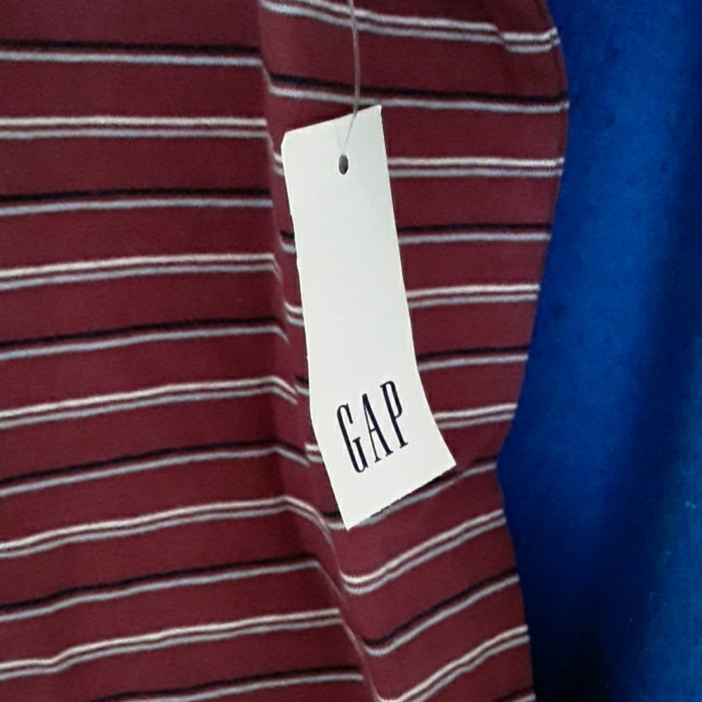 Shirt - Picture 2 of 4